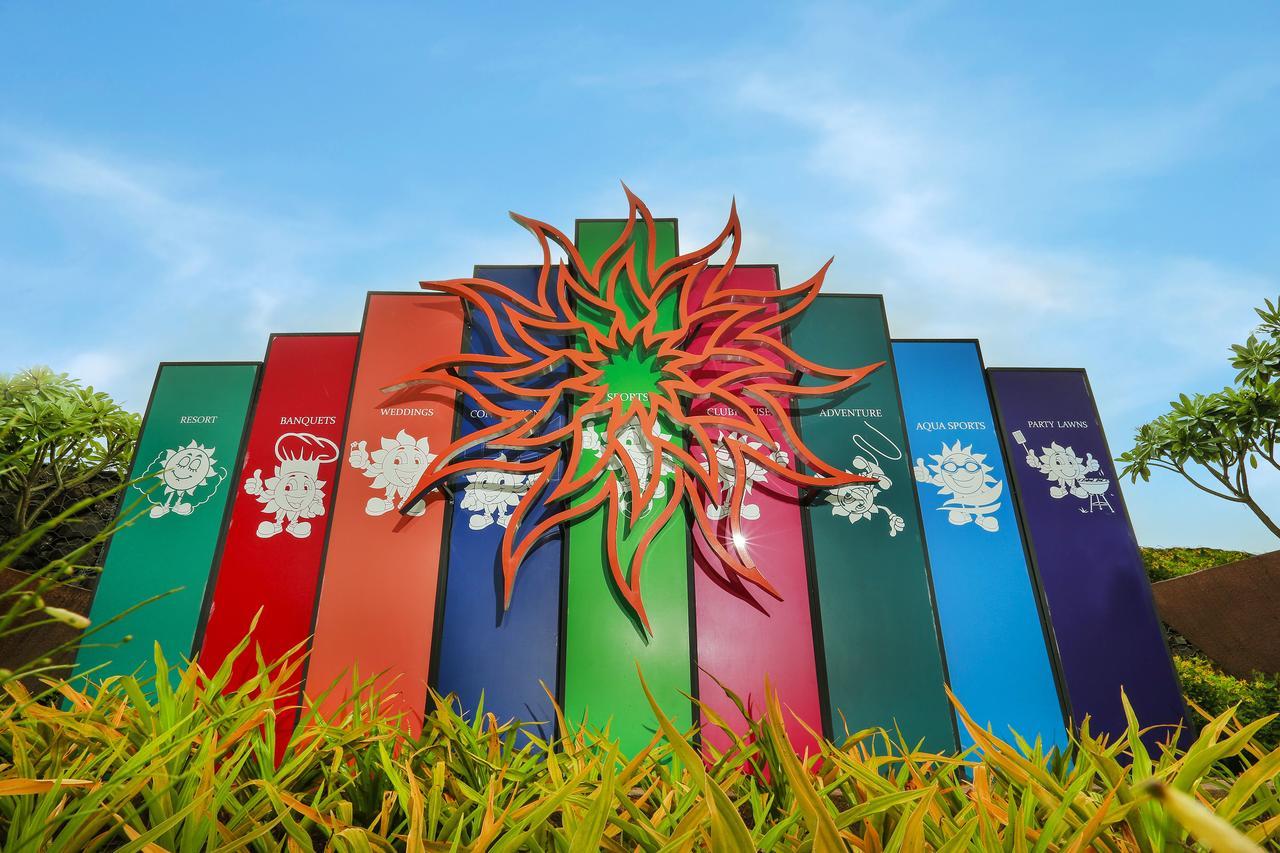 Hotel Sunnys World Pune Exterior foto