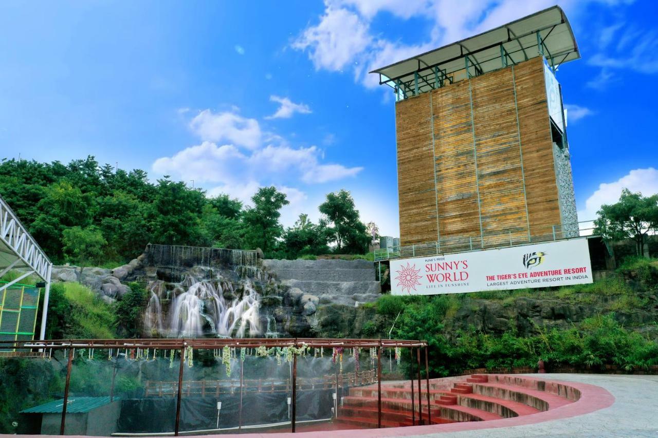 Hotel Sunnys World Pune Exterior foto