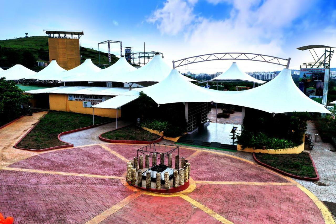 Hotel Sunnys World Pune Exterior foto