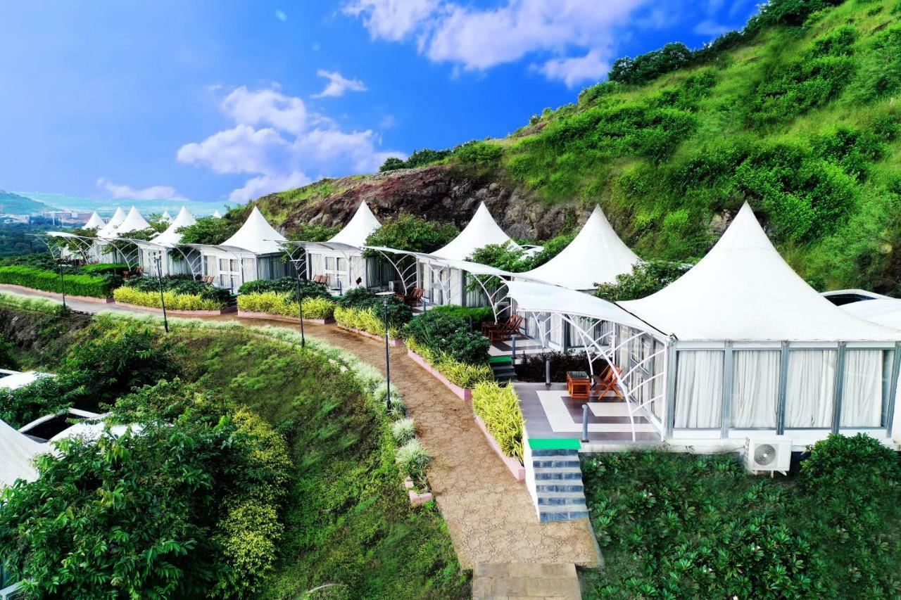 Hotel Sunnys World Pune Exterior foto