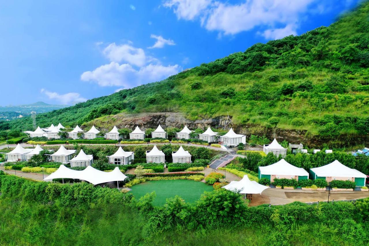 Hotel Sunnys World Pune Exterior foto