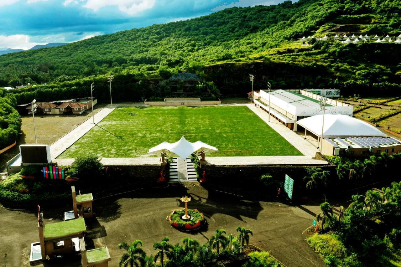 Hotel Sunnys World Pune Exterior foto